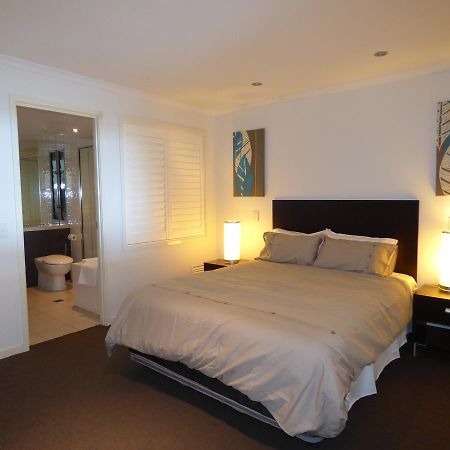 Marina View Apartment Airlie Beach Buitenkant foto