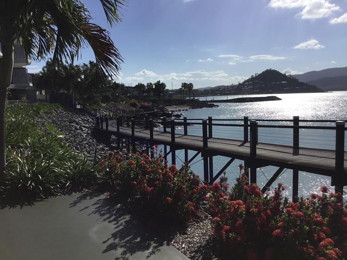 Marina View Apartment Airlie Beach Buitenkant foto