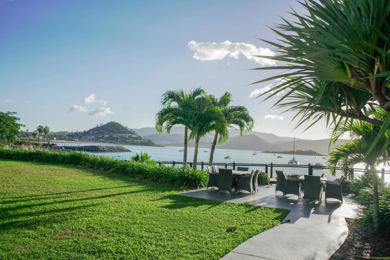 Marina View Apartment Airlie Beach Buitenkant foto